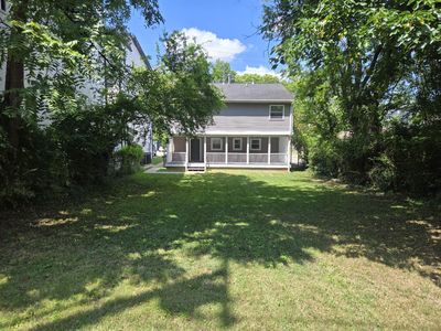 1915 Herman St