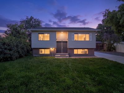 3625 S 4445 W