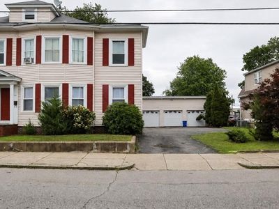 27 Elder St