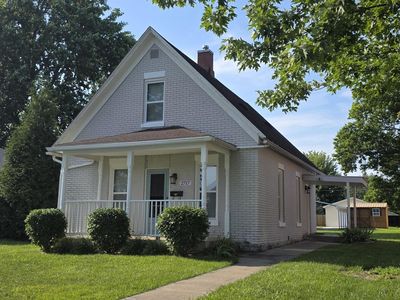 2717 Elm St