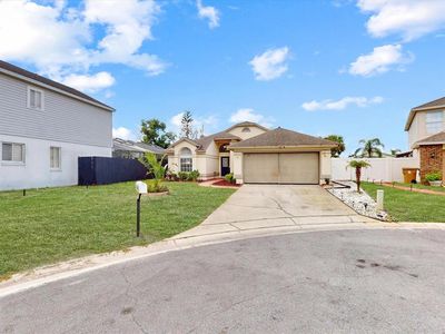 2504 KINGSTON COURT