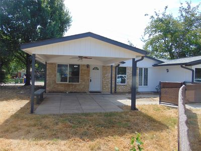 704 La Fonda Cir