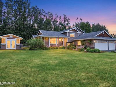 443 N Tiffany Dr