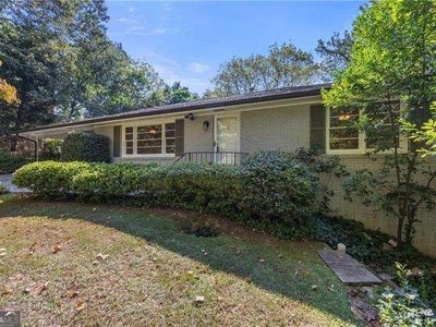 535 Valley Ln