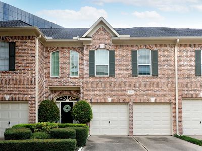5886 Inwood Park Ct