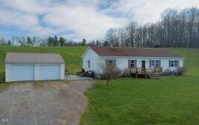 760 Oswegatchie Rd