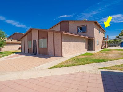 1277 W 20th Pl
