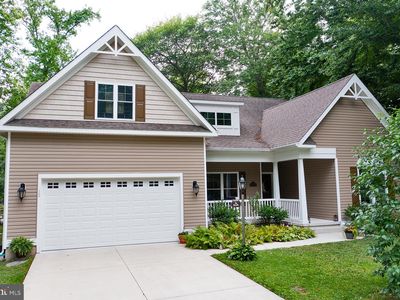12 Holly Ln