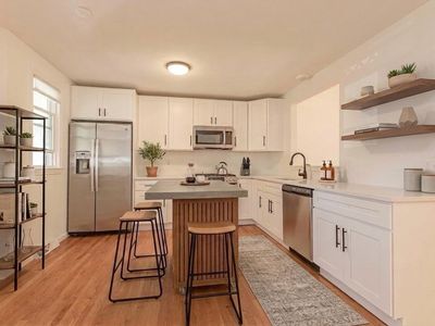 33 Lamplighter Ln Unit 33