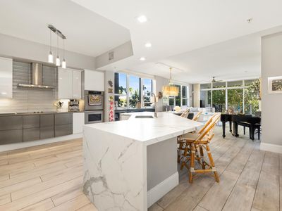 701 SE 21st Avenue #201