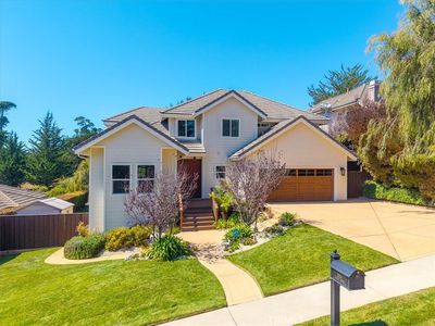 884 Auklet Ct