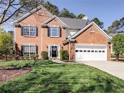 Property at 3510 Highland Bluff Dr, Suwanee, GA