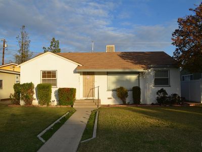 Property at 236 Oakdale Dr, Bakersfield, CA