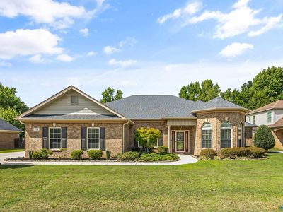 104 Twin Springs Dr