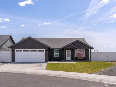 Property at 260 Parkside Place, Ephrata, WA