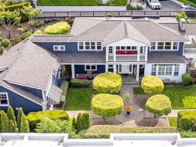 10207 NE 60th Street
