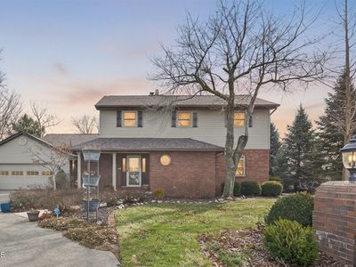 785 Inverness Dr
