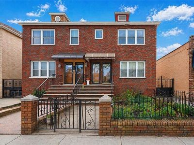 2016 Bay Ridge Pkwy