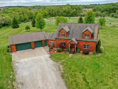 N43W25019 Lindsay ROAD