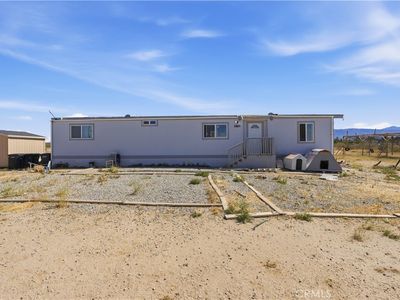 5885 Dos Palmas Rd