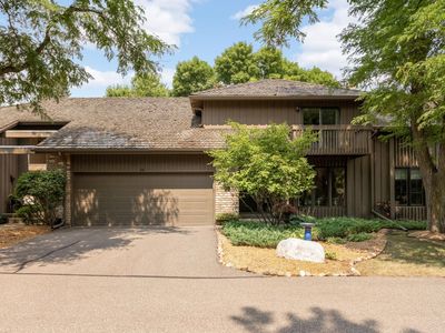 1775 Lexington Ave S APT 23