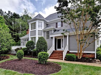 3805 Abington Park