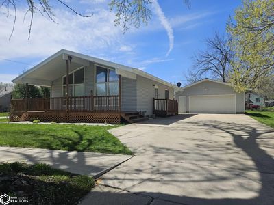 337 Apple Ave