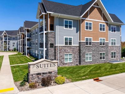 2592 Middle Rd #315