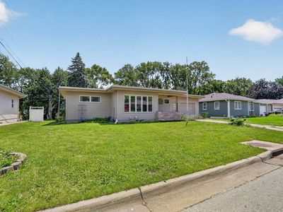 2525 Saratoga Dr