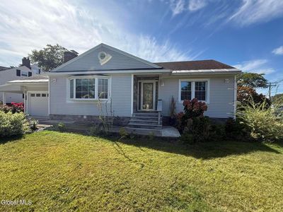 1450 Grenoside Avenue