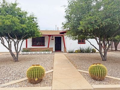 1038 E Blanton Dr