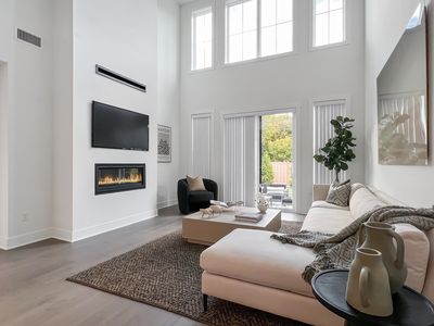 Property at 13 Heritage Lane #64, Woodbridge, CT