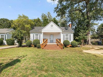 102 W Farley Ave
