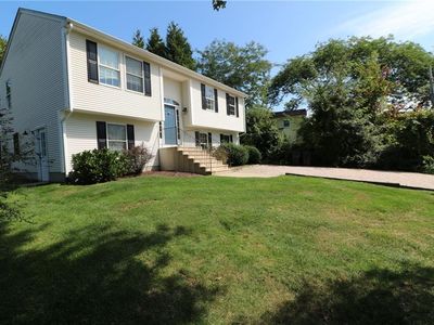 22 Fairway Dr