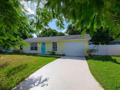 1875 SE Camilo Street