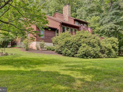 814 Holly Ln