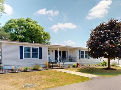 313 Applewood Dr