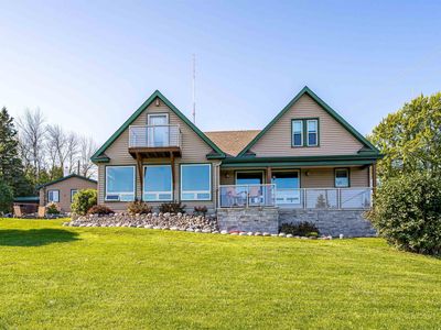 1101 W Skyline Pkwy