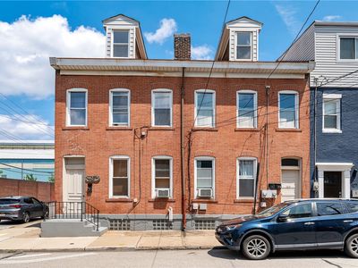 101-103 44th St