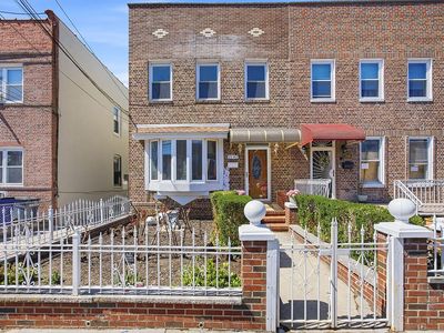 21-62 36th St #2