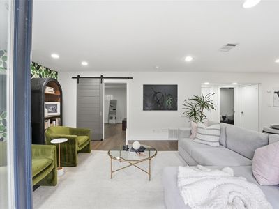 1410 Hyde Park Blvd APT 110