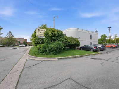 124 Beech St APT 207