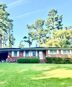 502 Roberts St