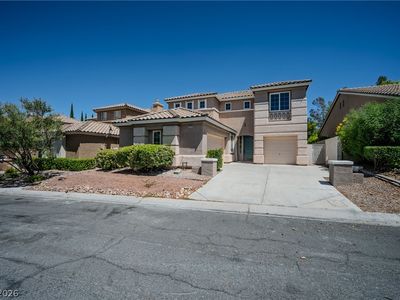 1832 Spring Summit Ln