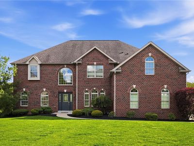 306 Hedgerow Dr