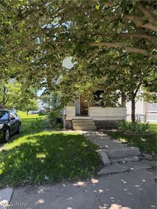 226 2nd St SW