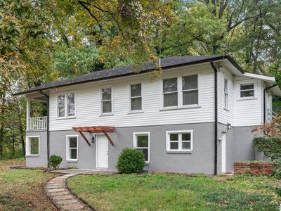 686 Ridge Top Cir