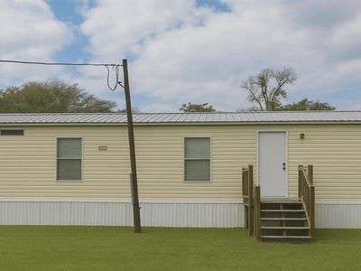 Property at 2122 CR 426, Lake Panasoffkee, FL