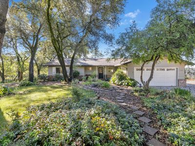 12320 Poppy Ln