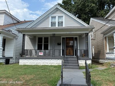 2117 Greenwood Ave